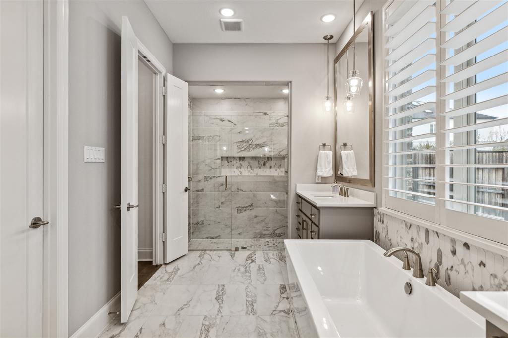 Edgestone At Legacy - Residential