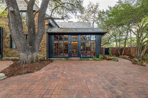 Tiny photo for 3635 Beverly Drive, Highland Park, TX 75205 (MLS # 21216668)
