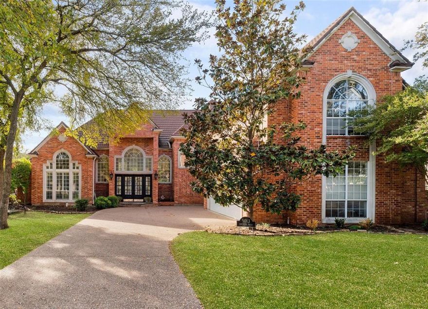 Luxury Five bedroom home lease overlooking the Stonebriar Country Club golf course! Gated community with 24 hr guards. Unwind in the outdoor oasis featuring a serene deck, built-in grill, and a sparkling pool with included maintenance. The gourmet kitchen is a chef's dream, with a gas cook-top, double ovens, and a built-in fridge. Primary suite downstairs with an oversized bath for ultimate relaxation. Guests enjoy private suites, each with its own bathroom. The upstairs bedrooms feature private balconies overlooking the pool and golf course. Work or study in style in the incredible study, complete with wall-to-wall bookshelves. Store your vehicles and more in the three-car garage. Perfectly situated just minutes from The Star, Toyota headquarters, Shops at Legacy, and DFW airport. Don't miss the chance to make this extraordinary property your home.