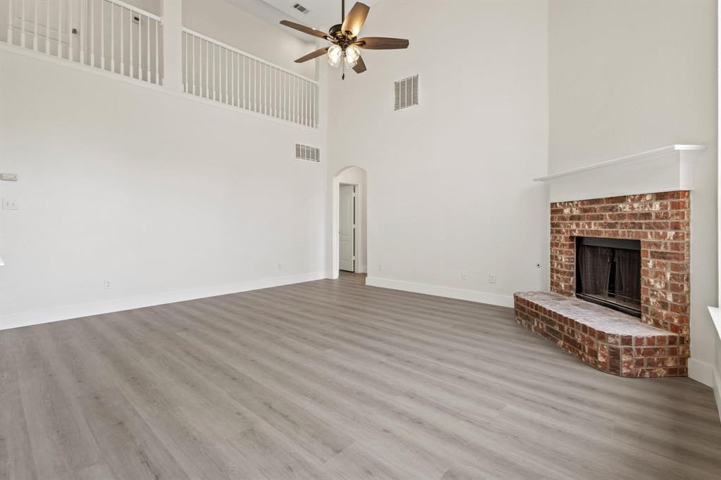 3805 Wellington Drive