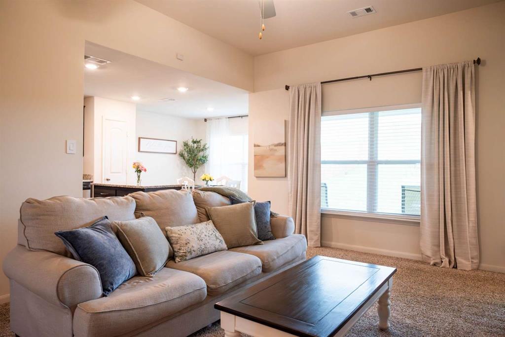 Vista West II - Residential