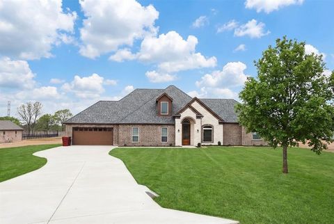 Photo of 1006 Johnson Trail, Bells, TX 75414 (MLS # 21167460)