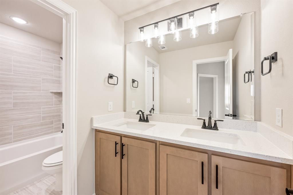 Anderson Crossing - Residential