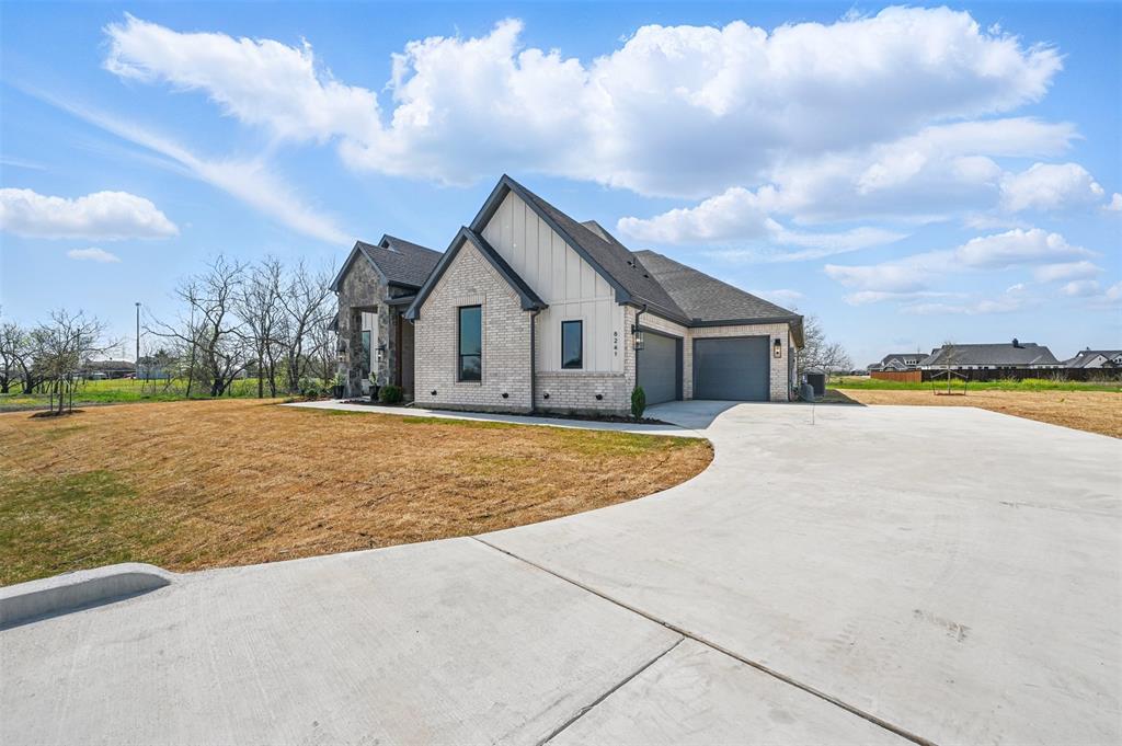 8241 Grayson Court