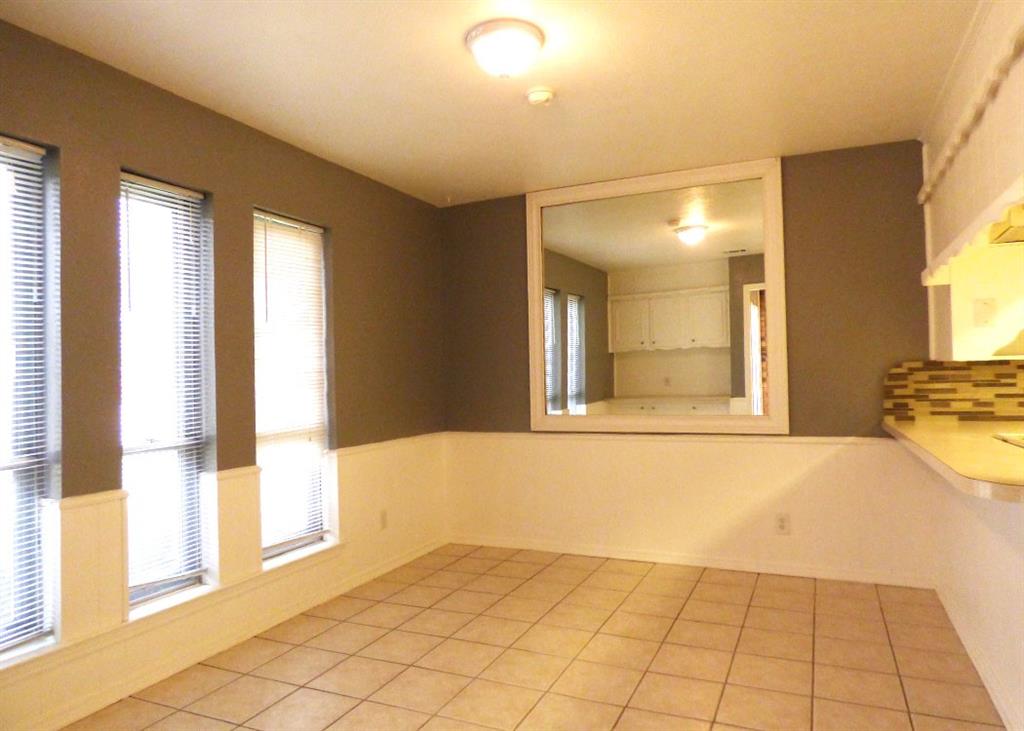 DALLAS NORTH ESTATES #3 (CPL) - Residential Lease