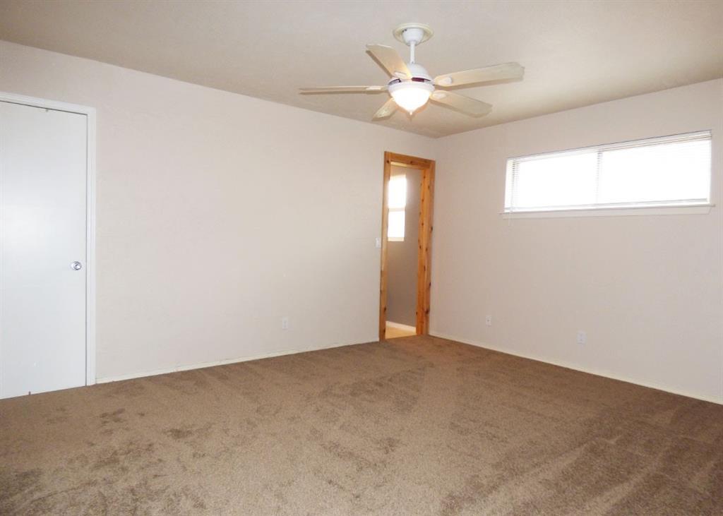 DALLAS NORTH ESTATES #3 (CPL) - Residential Lease