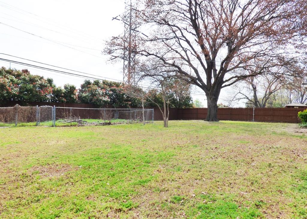 DALLAS NORTH ESTATES #3 (CPL) - Residential Lease