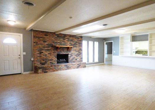 DALLAS NORTH ESTATES #3 (CPL) - Residential Lease