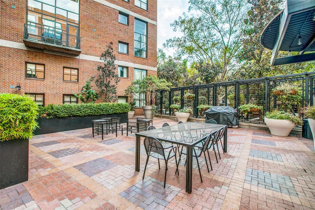 588 Condos - Residential