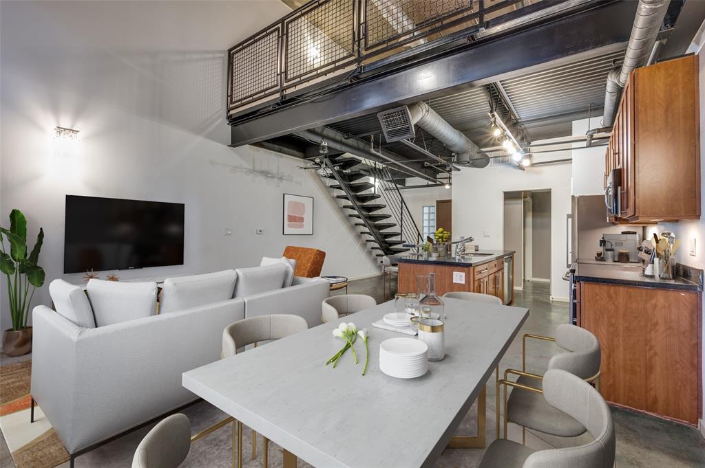 3110 Thomas Avenue 109