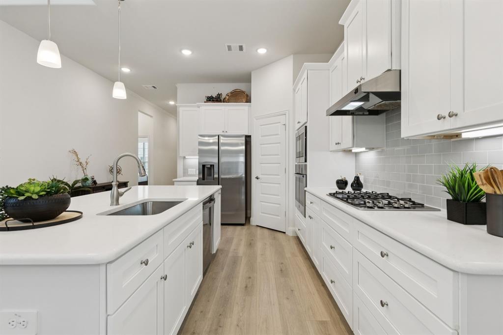 Station Ph 1 - Residential Lease