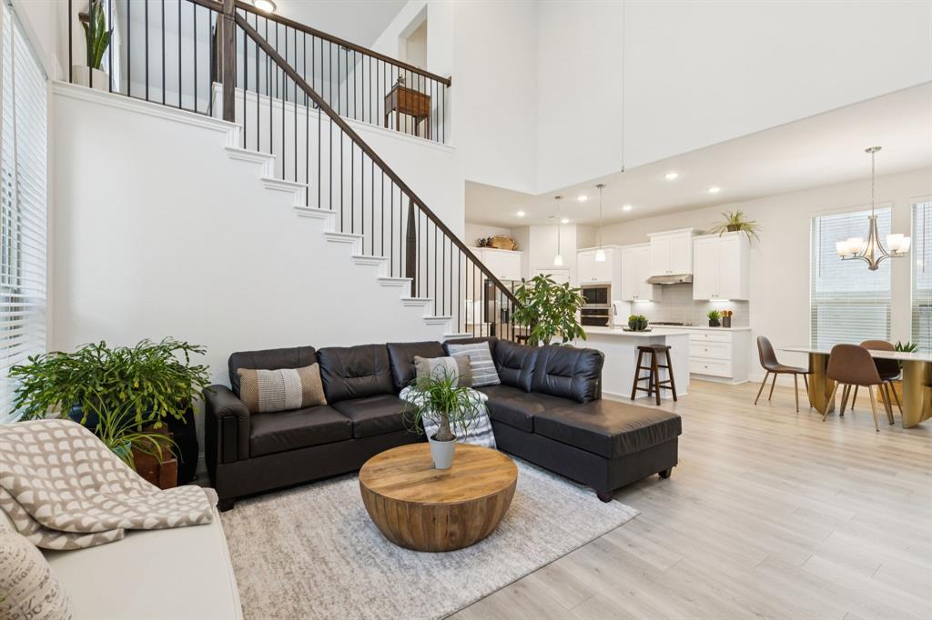 Station Ph 1 - Residential Lease