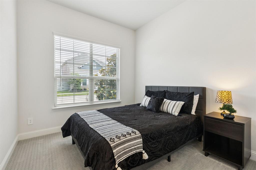 Station Ph 1 - Residential Lease