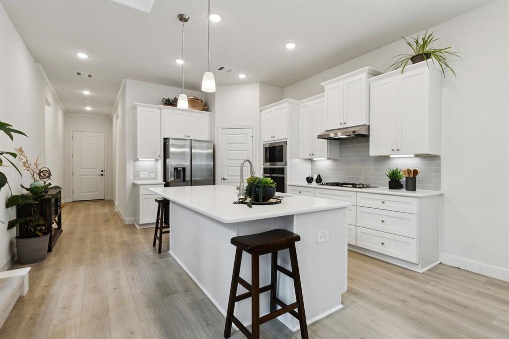 Station Ph 1 - Residential Lease