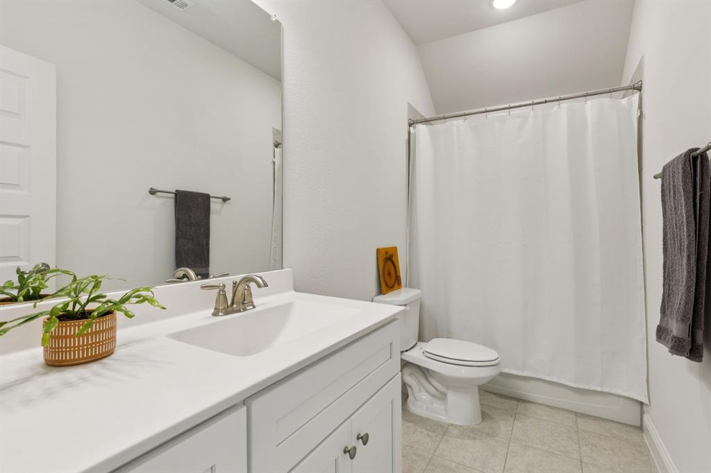 Station Ph 1 - Residential Lease