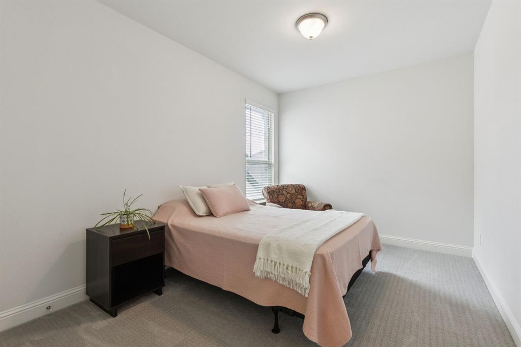 Station Ph 1 - Residential Lease