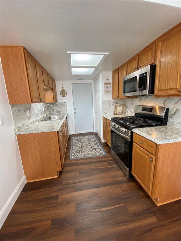 Walnut Terrace 02 - Residential