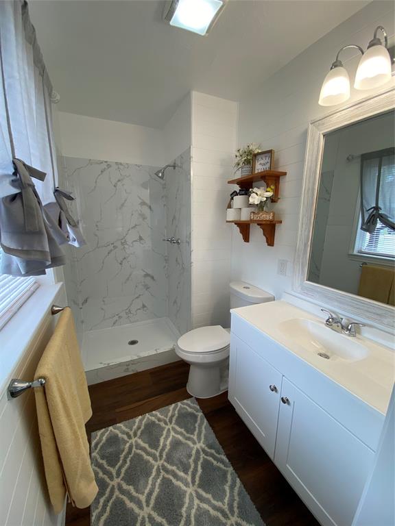 Walnut Terrace 02 - Residential