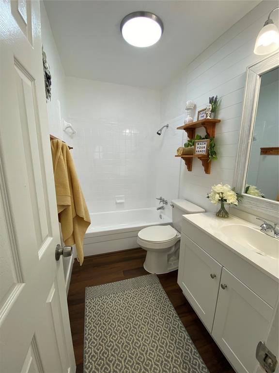 Walnut Terrace 02 - Residential