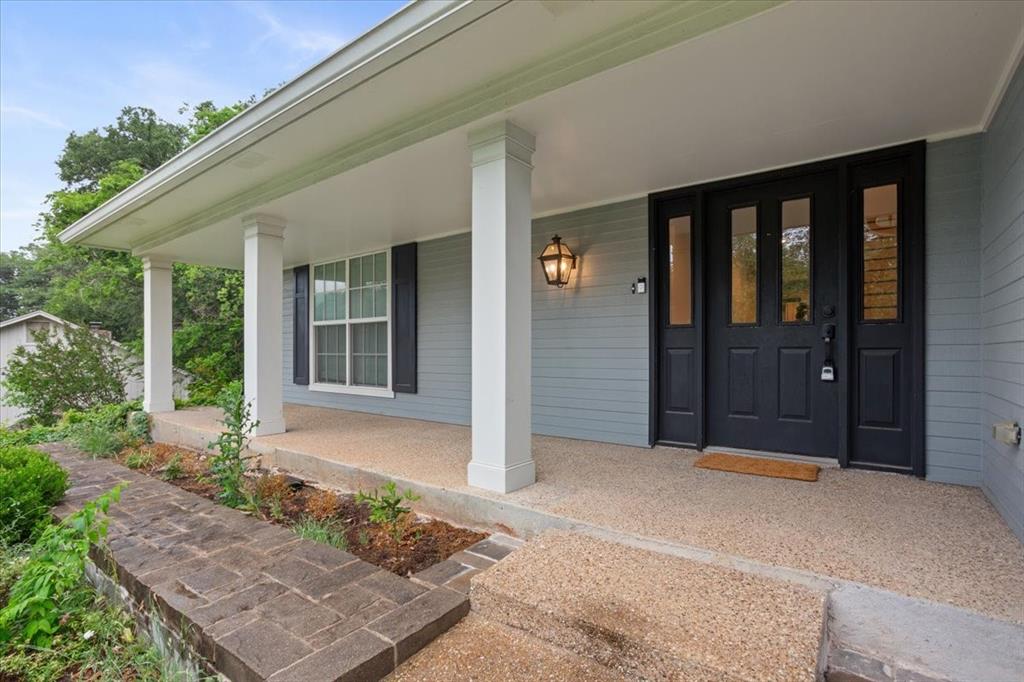 402 Shadow Mountain Drive