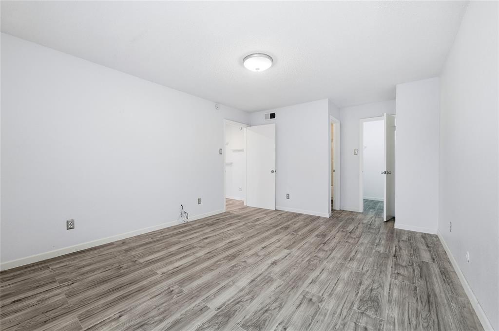 Creekbend Condo Ph 01-06 - Residential Lease