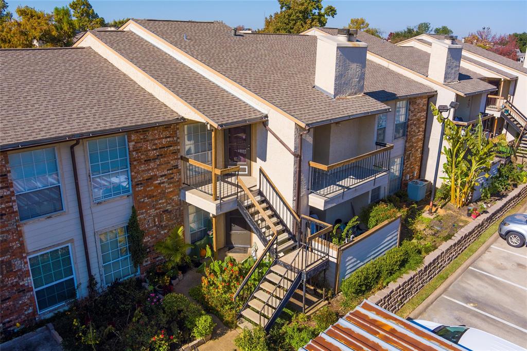 Creekbend Condo Ph 01-06 - Residential Lease