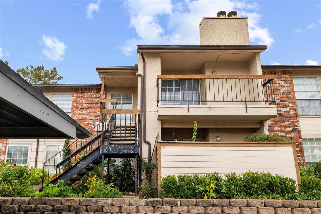 Creekbend Condo Ph 01-06 - Residential Lease