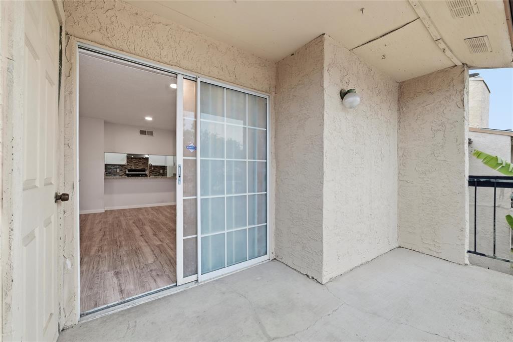 Creekbend Condo Ph 01-06 - Residential Lease