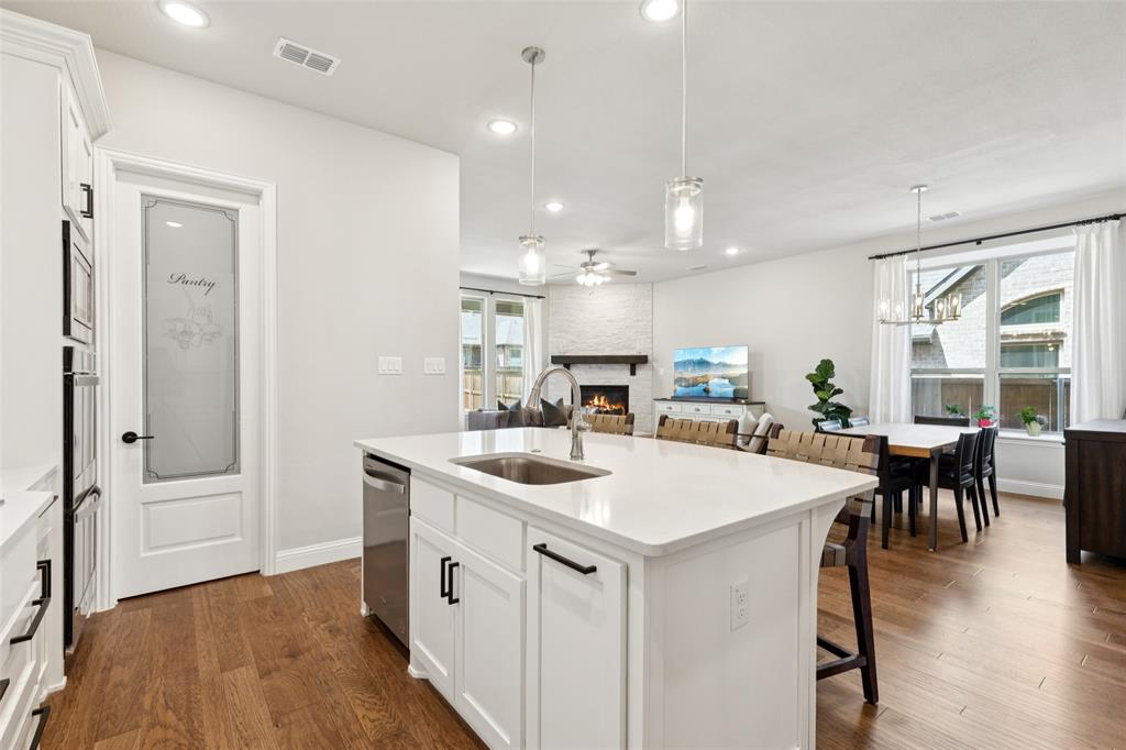 Creekside - Residential