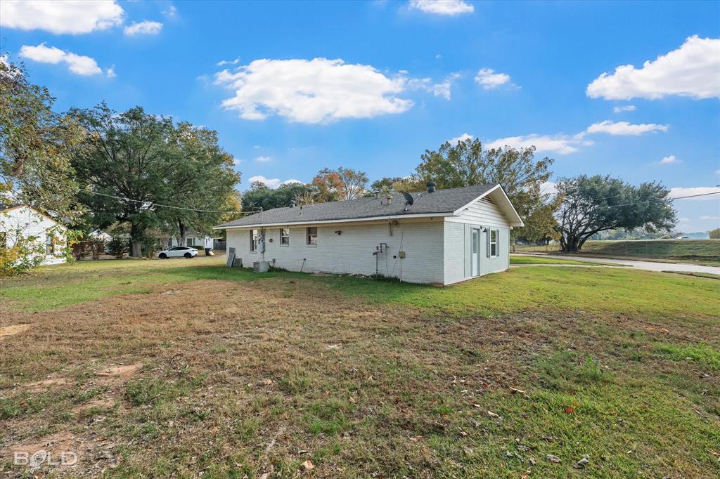 Bossier City, Louisiana 71112, United States, 4 Bedrooms Bedrooms, ,1 BathroomBathrooms,Residential,Active,246124