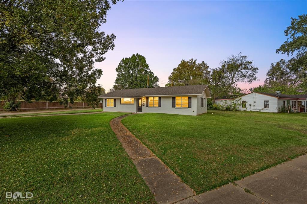 Bossier City, Louisiana 71112, United States, 4 Bedrooms Bedrooms, ,1 BathroomBathrooms,Residential,Active,246124