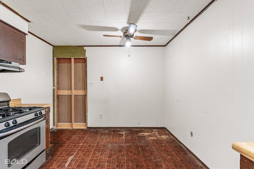 Bossier City, Louisiana 71112, United States, 4 Bedrooms Bedrooms, ,1 BathroomBathrooms,Residential,Active,246124