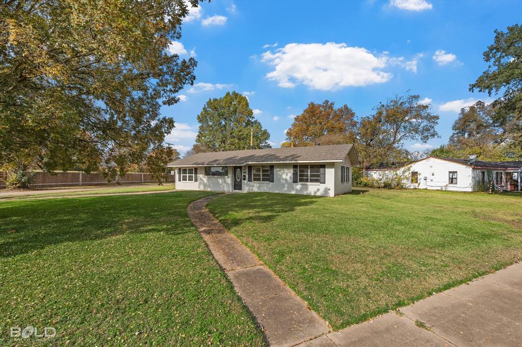 Bossier City, Louisiana 71112, United States, 4 Bedrooms Bedrooms, ,1 BathroomBathrooms,Residential,Active,246124