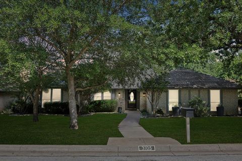 3105 Greenbrook Drive Arlington TX 76016