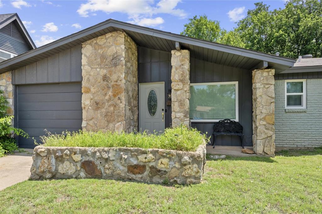 321 Thompson Drive