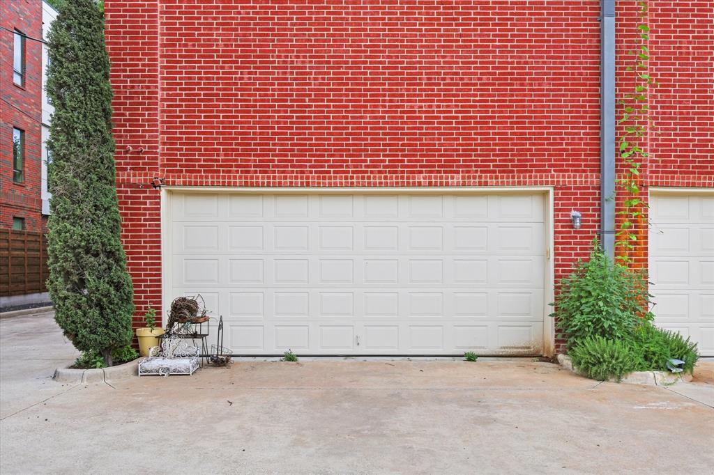 Schaumburg Loft Condominimum - Residential