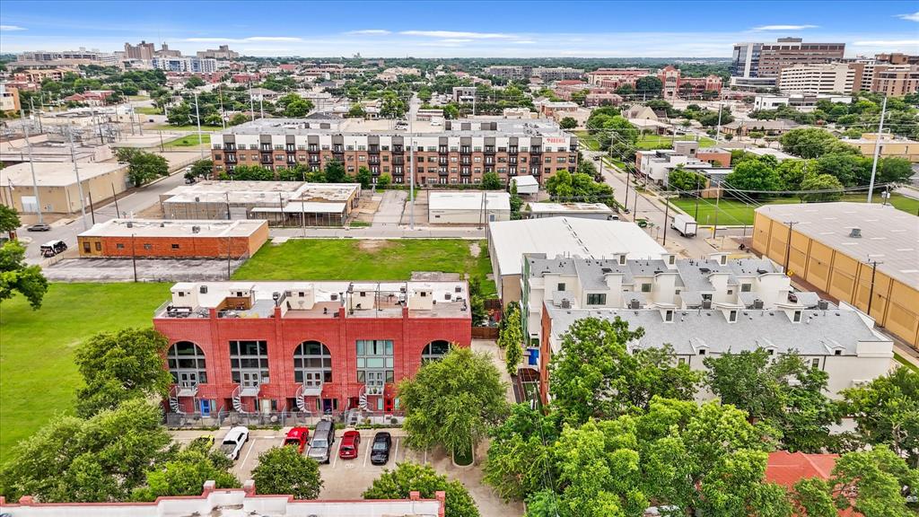 Schaumburg Loft Condominimum - Residential