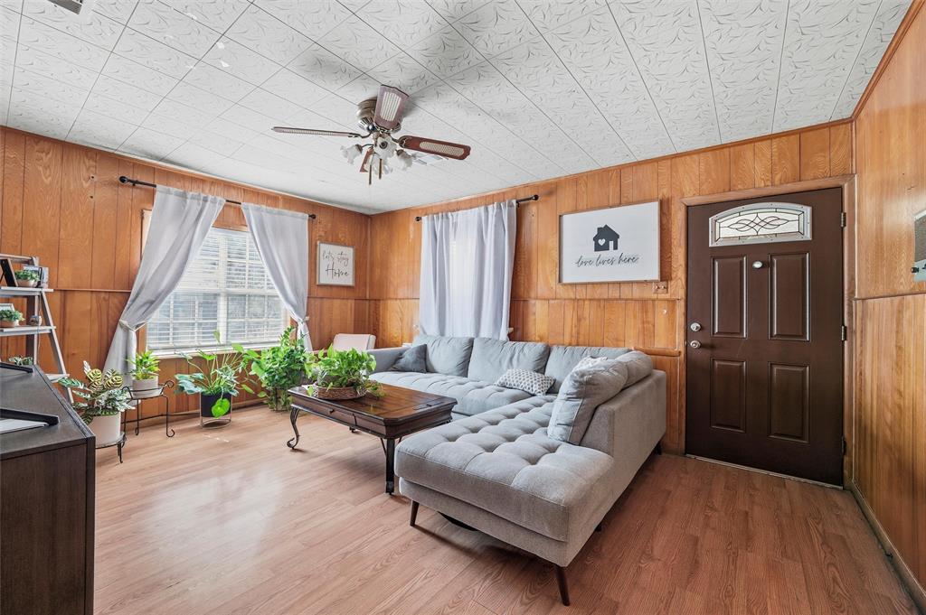 Red Bud - Residential