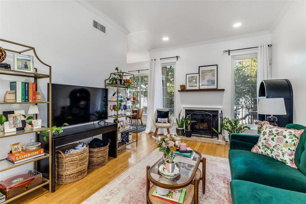 Colonade At Turtle Creek Condo - Residential