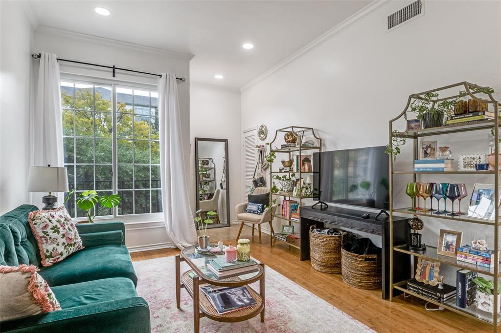 3311 Blackburn Street 101