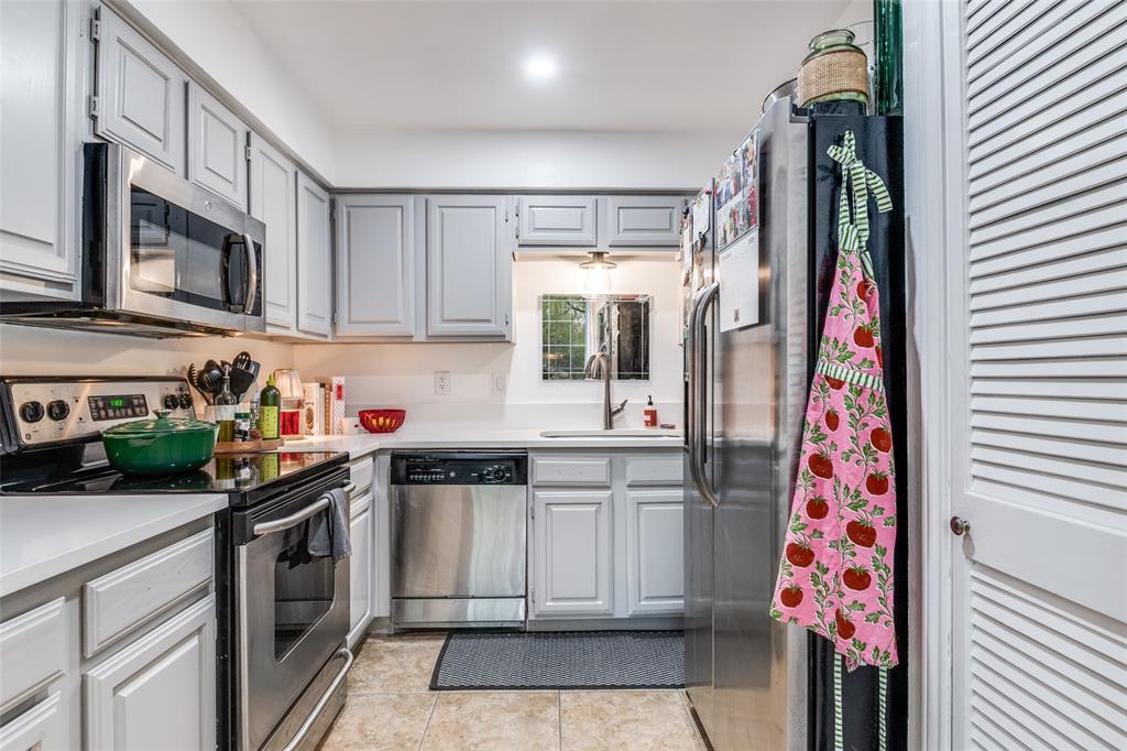 Colonade At Turtle Creek Condo - Residential