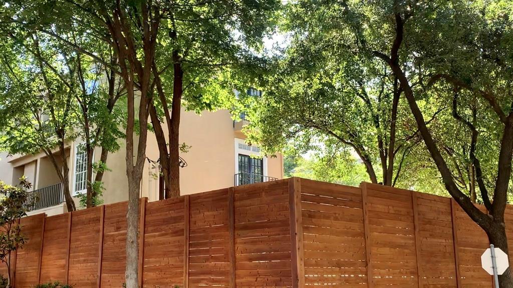 Colonade At Turtle Creek Condo - Residential