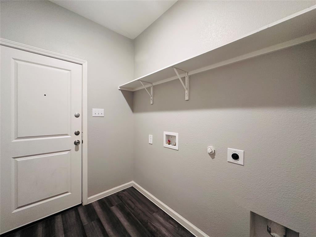 13341 Pine Dunes Drive
