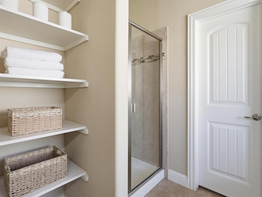 Woodridge Estates Ph Four - Residential Lease