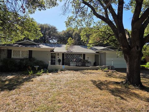 5404 Westcreek Drive Fort Worth TX 76133