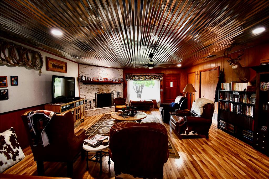 J R Stephens Surv Abs # 838 - Residential