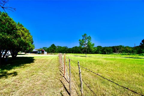 A home in Comanche