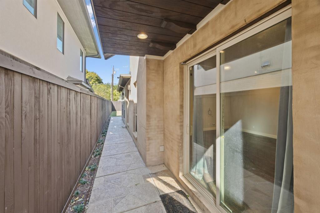 Vickery Place - Residential Lease