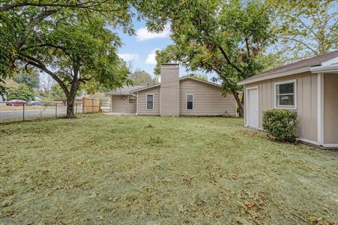 A home in Bonham