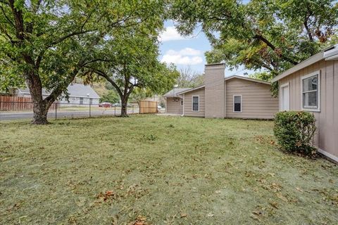 A home in Bonham